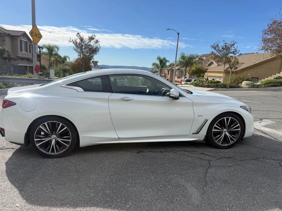2017 Infiniti Q60 - Image 7 of 15