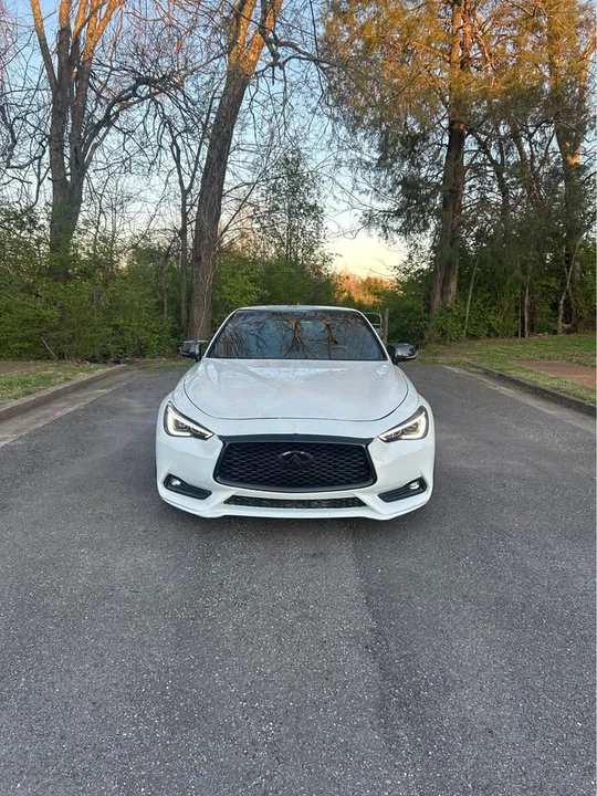 2017 Infiniti Q60 - Image 8 of 14