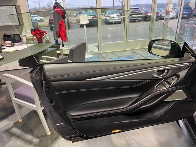 2017 Infiniti Q60 - Image 9 of 17