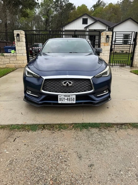 2017 Infiniti Q60 - Image 2 of 15