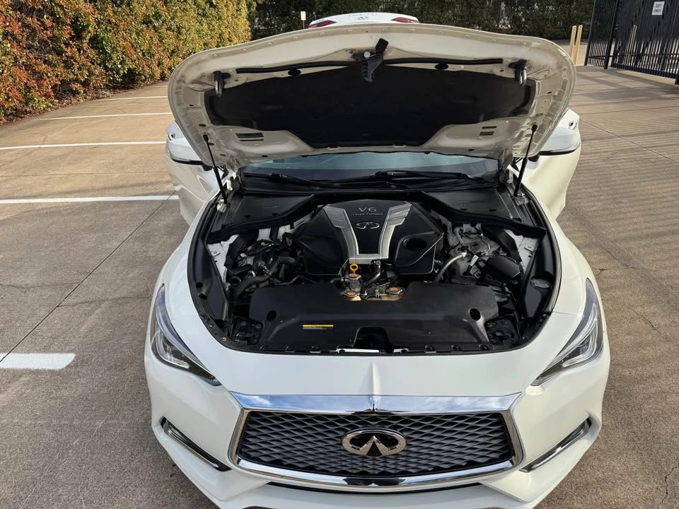 2017 Infiniti Q60 - Image 17 of 18
