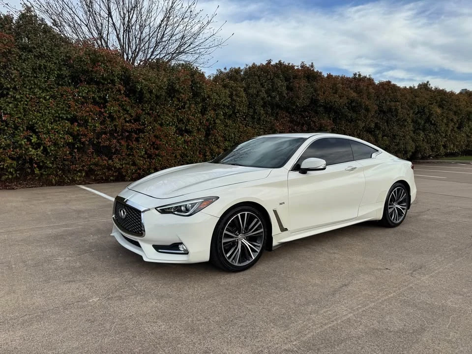 2017 Infiniti Q60 - Image 2 of 18