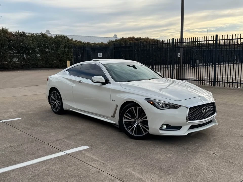 2017 Infiniti Q60 - Image 9 of 18