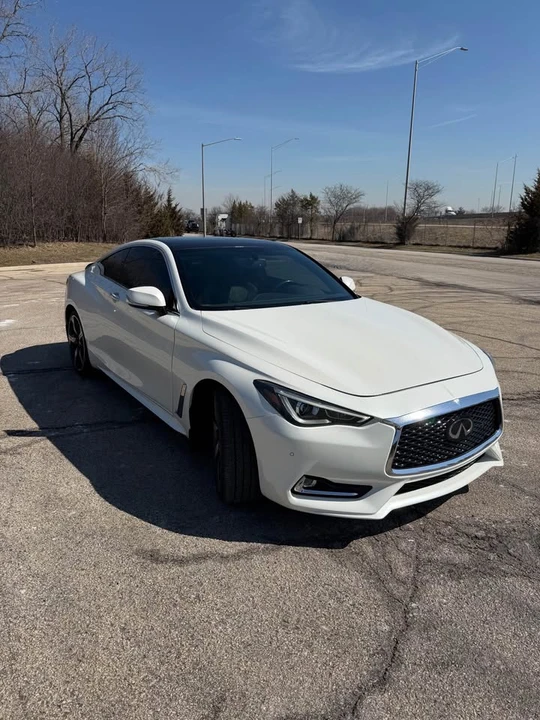 2017 Infiniti Q60 - Image 2 of 14