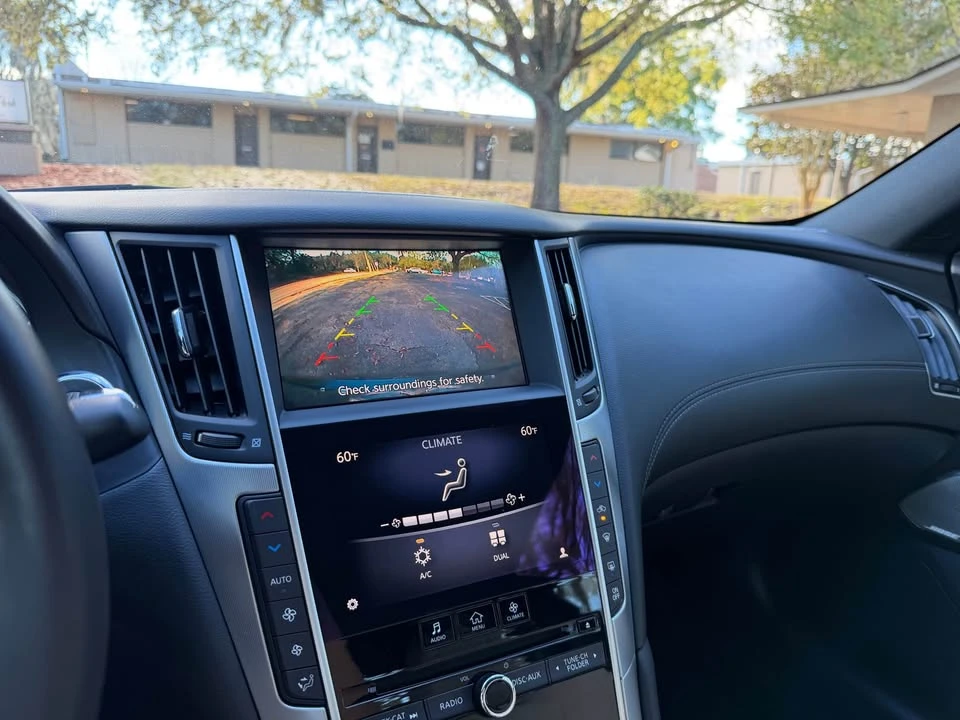 2017 Infiniti Q60 - Image 6 of 20