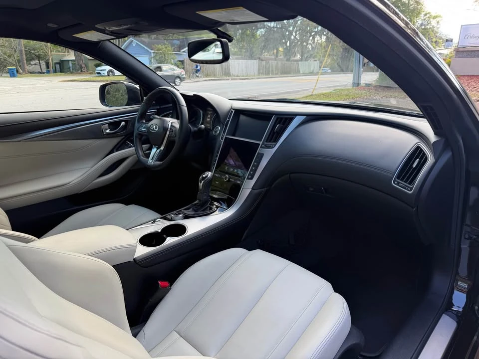 2017 Infiniti Q60 - Image 12 of 20