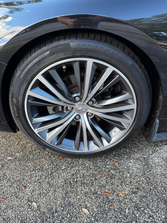 2017 Infiniti Q60 - Image 8 of 20