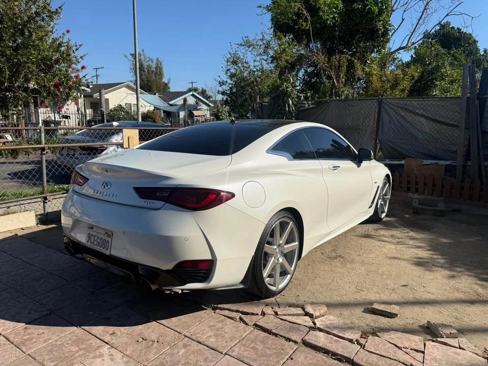 2017 Infiniti Q60 - Image 5 of 10