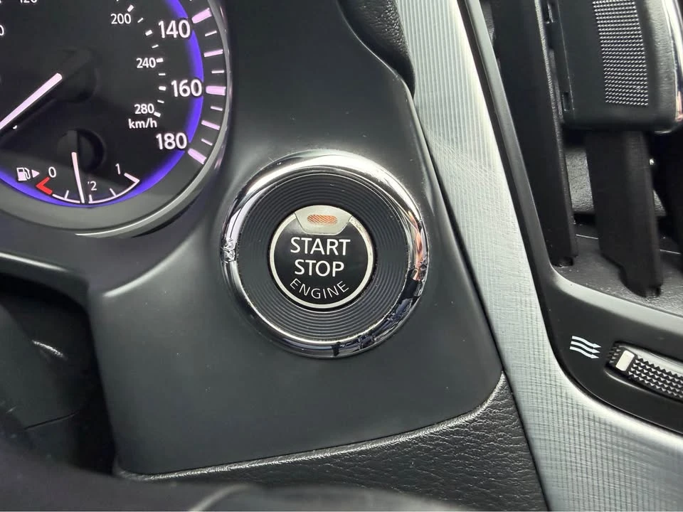 2017 Infiniti Q60 - Image 16 of 20