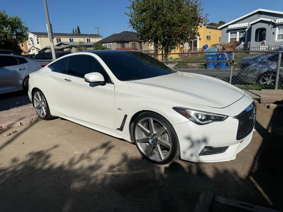2017 Infiniti Q60 - Image 3 of 10