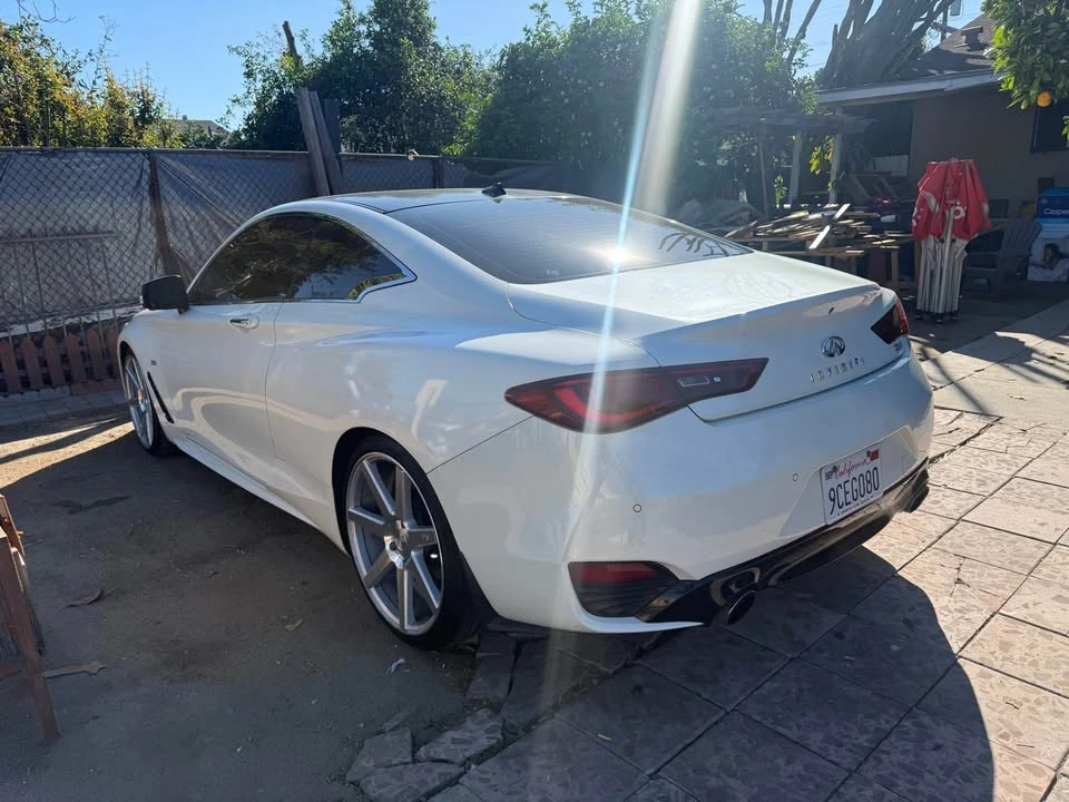 2017 Infiniti Q60 - Image 6 of 10