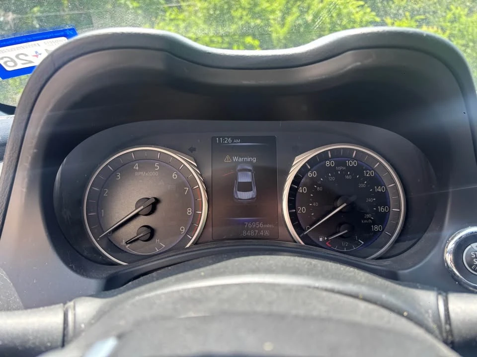 2017 Infiniti Q60 - Image 8 of 9