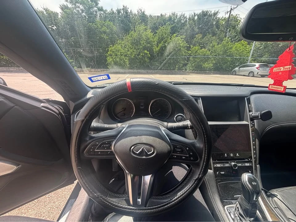 2017 Infiniti Q60 - Image 9 of 9