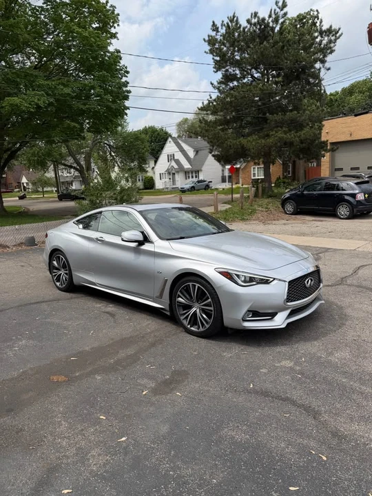 2017 Infiniti Q60 - Image 4 of 8