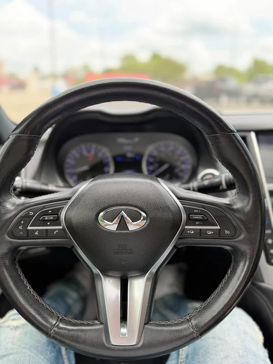 2017 Infiniti Q60 - Image 7 of 8
