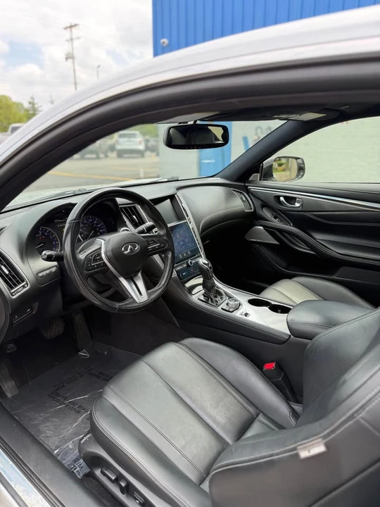 2017 Infiniti Q60 - Image 5 of 8