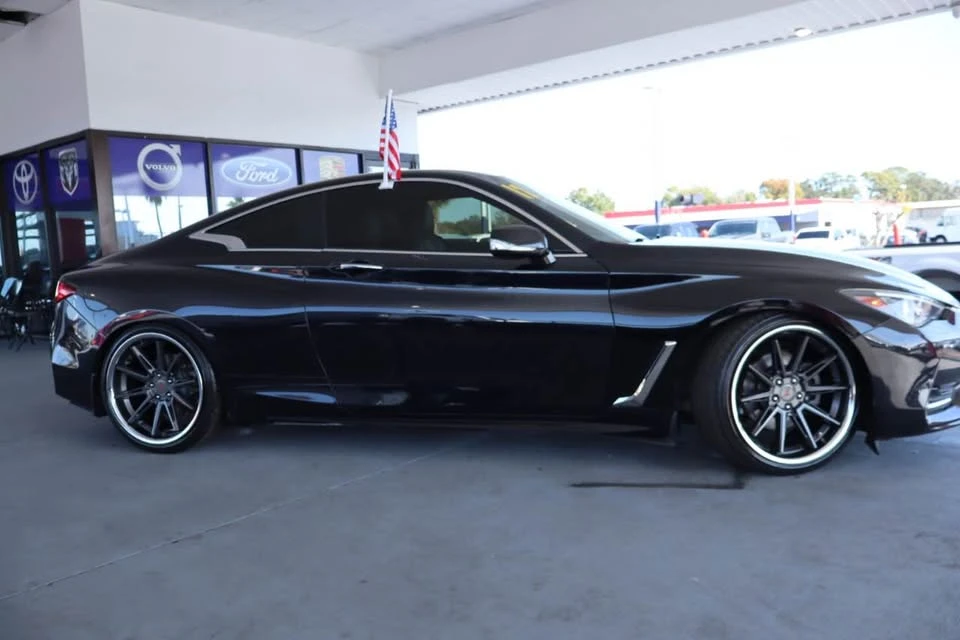 2017 Infiniti Q60 - Image 2 of 8