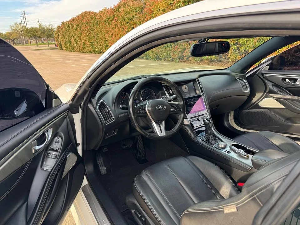 2017 Infiniti Q60 - Image 11 of 17