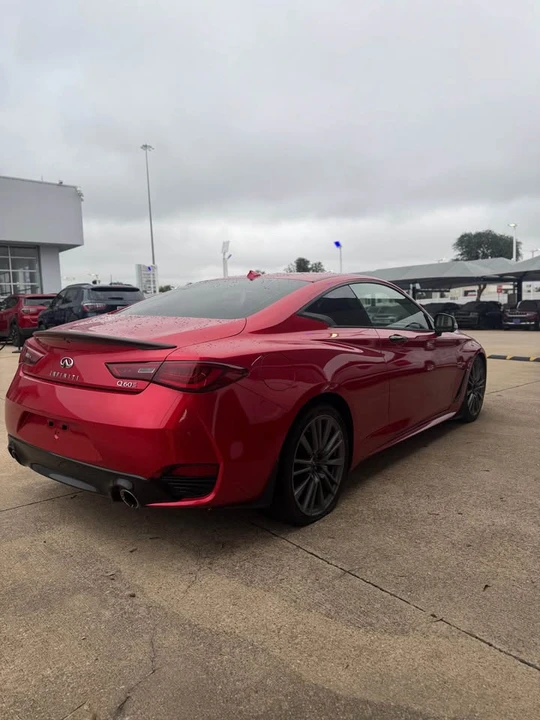 2017 Infiniti Q60 - Image 8 of 14