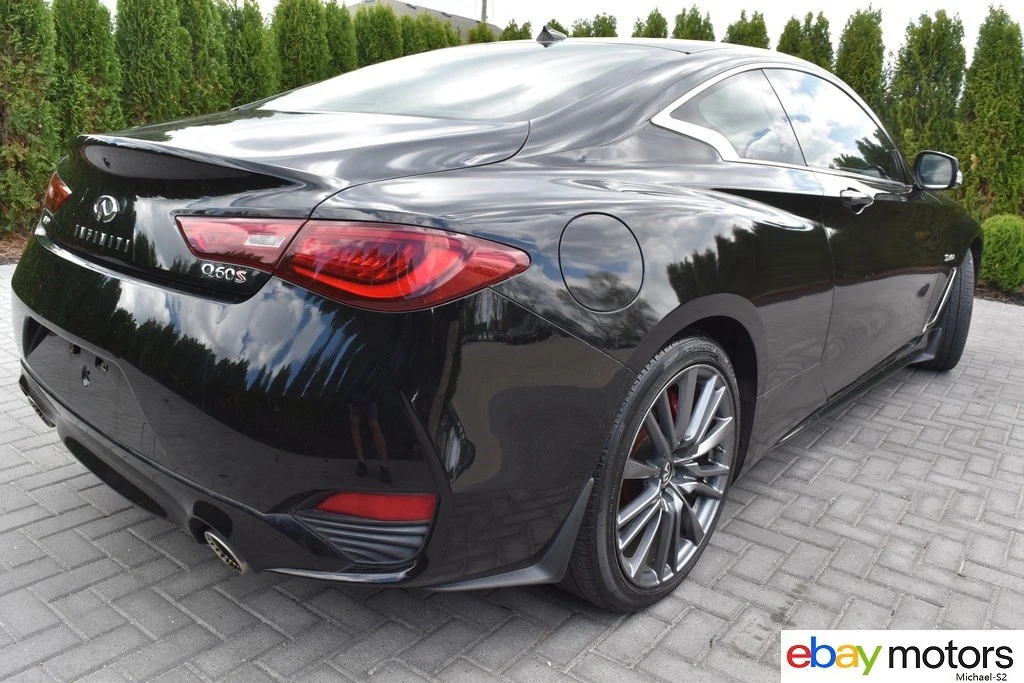 2017 Infiniti Q60 Red Sport 400 - Image 5 of 24