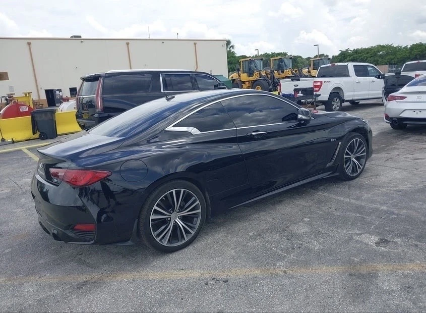 2017 Infiniti Q60 - Image 8 of 17
