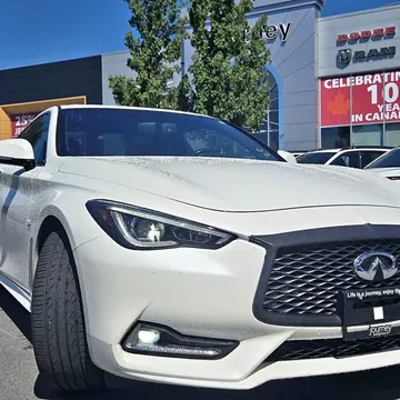 2017 Infiniti Q60 2.0T