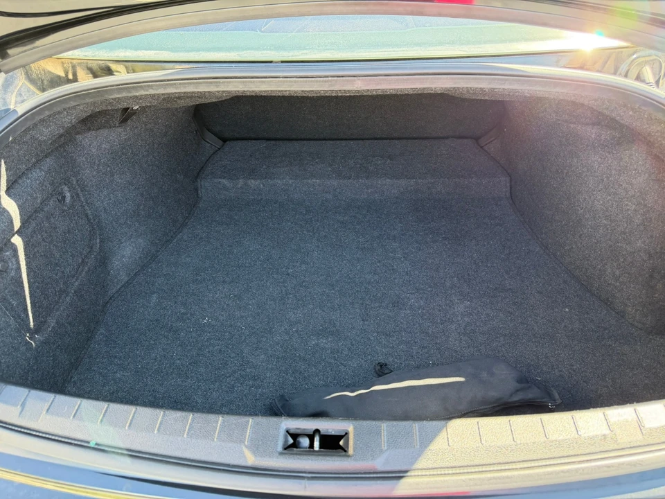 2017 Infiniti Q60 - Image 17 of 20