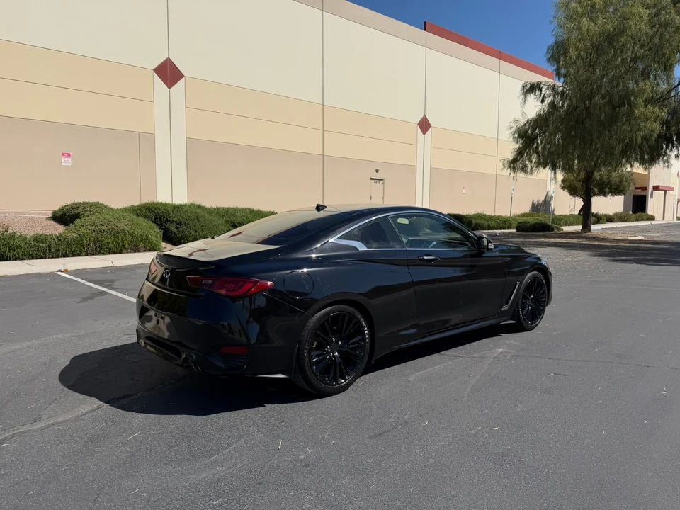 2017 Infiniti Q60 - Image 8 of 20