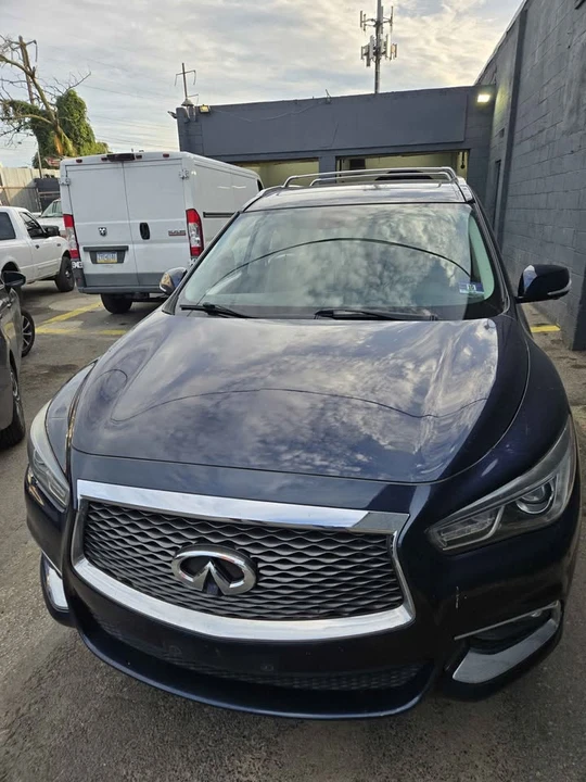 2017 Infiniti Q60 - Image 9 of 9