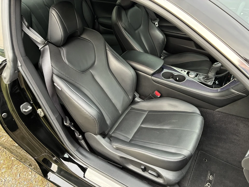 2017 Infiniti Q60 Red Sport 400 - Image 18 of 31