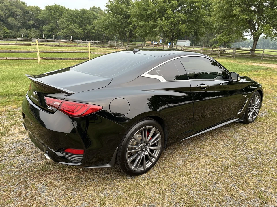 2017 Infiniti Q60 Red Sport 400 - Image 5 of 31