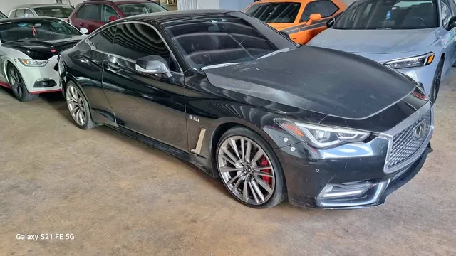 2017 Infiniti Q60 Red Sport 400 Coupe 2D