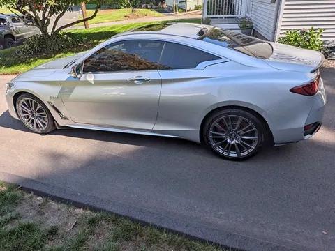2017 Infiniti Q60 Red Sport 400 Coupe 2D