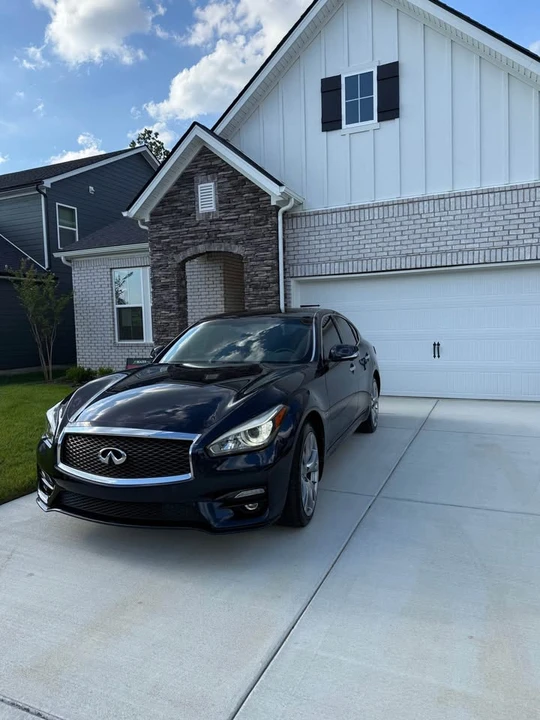 2017 Infiniti M/Q70 4th Gen - Image 2 of 6