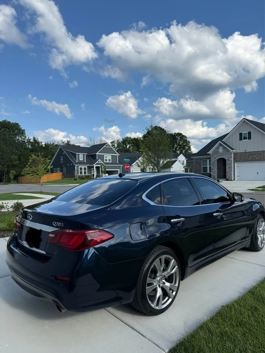 2017 Infiniti M/Q70 4th Gen - Image 3 of 6