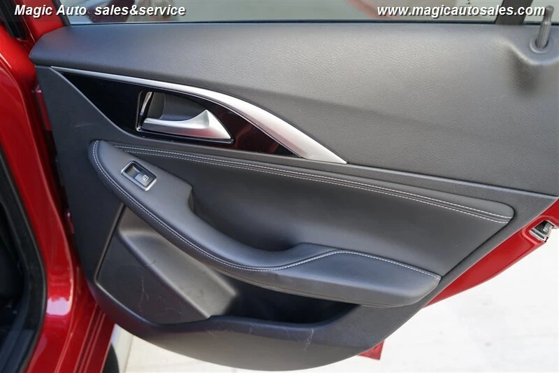 2017 Infiniti QX30 - Image 17 of 19