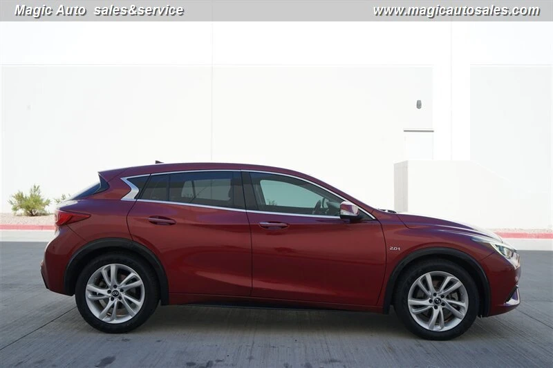 2017 Infiniti QX30 - Image 9 of 19