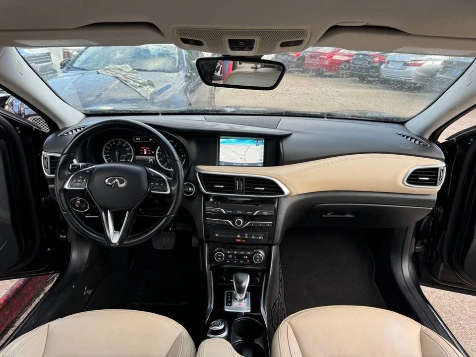 2017 Infiniti QX30 - Image 10 of 20