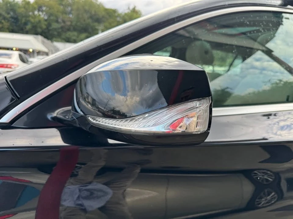 2017 Infiniti QX30 - Image 7 of 20