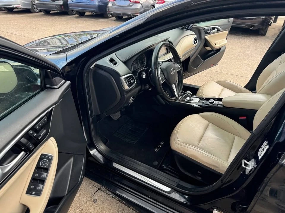 2017 Infiniti QX30 - Image 17 of 20