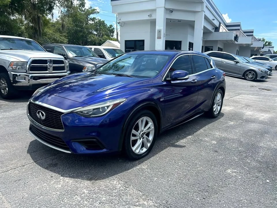 2017 Infiniti QX30 - Image 3 of 17