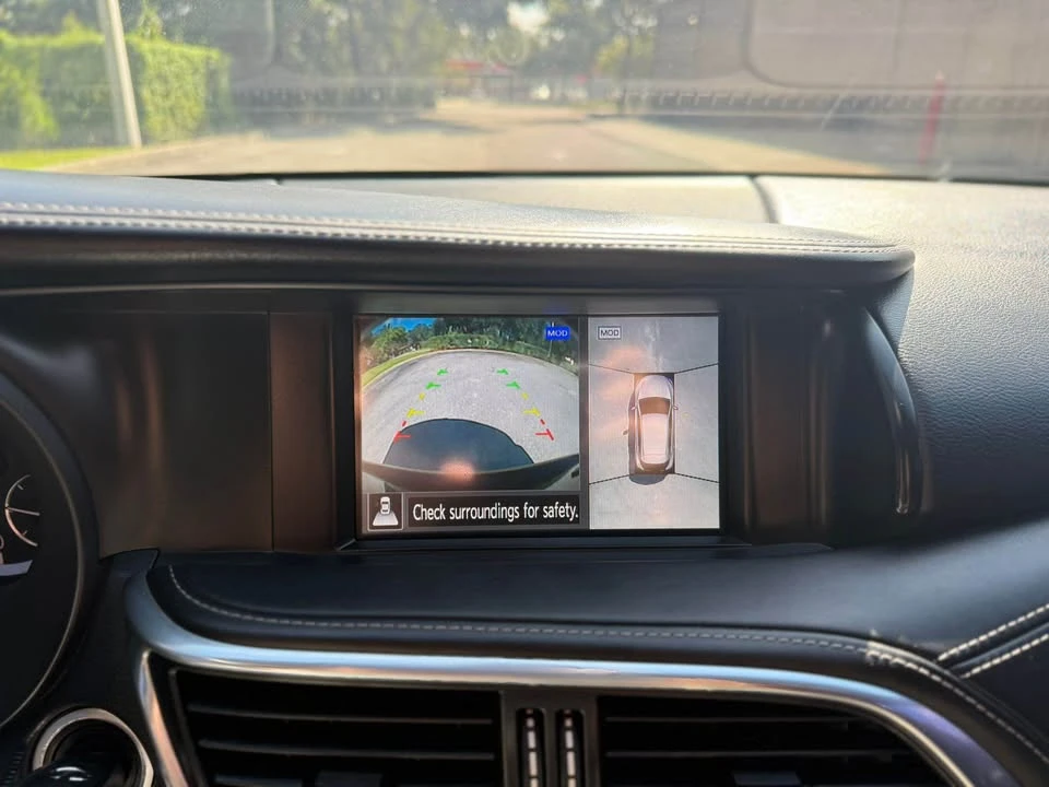 2017 Infiniti QX30 - Image 11 of 12