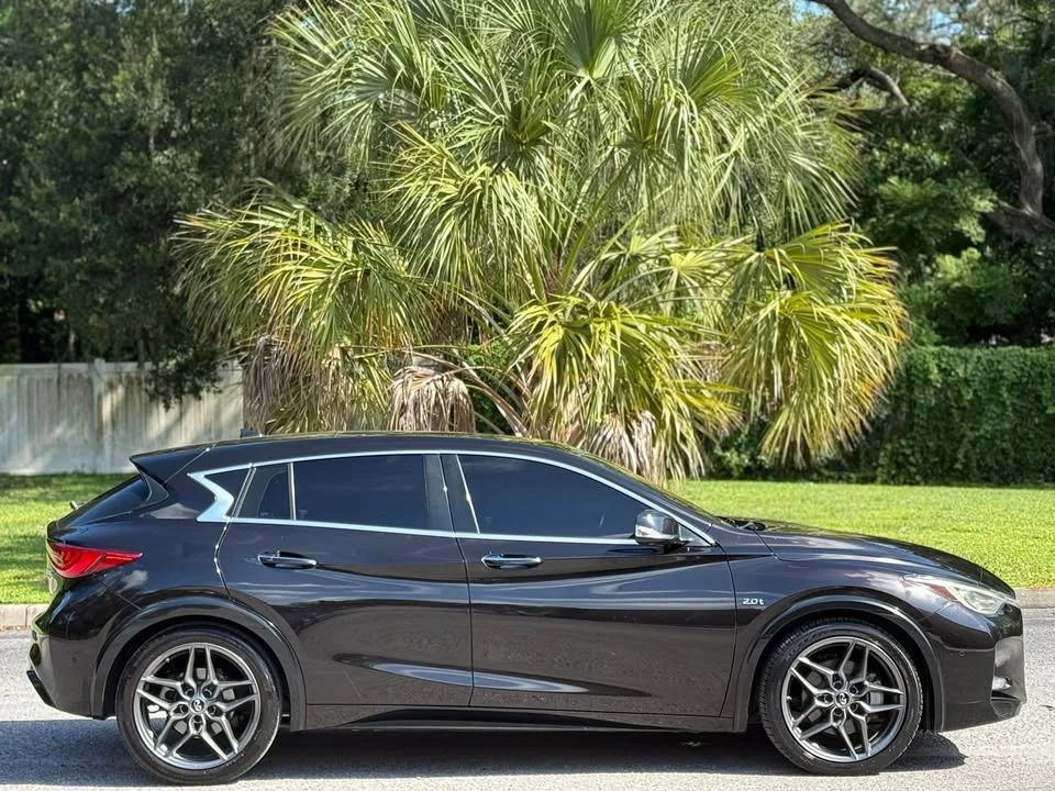 2017 Infiniti QX30 - Image 4 of 12