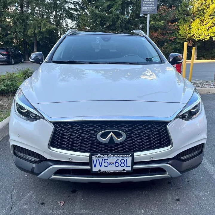 2017 Infiniti QX30 - Image 2 of 15