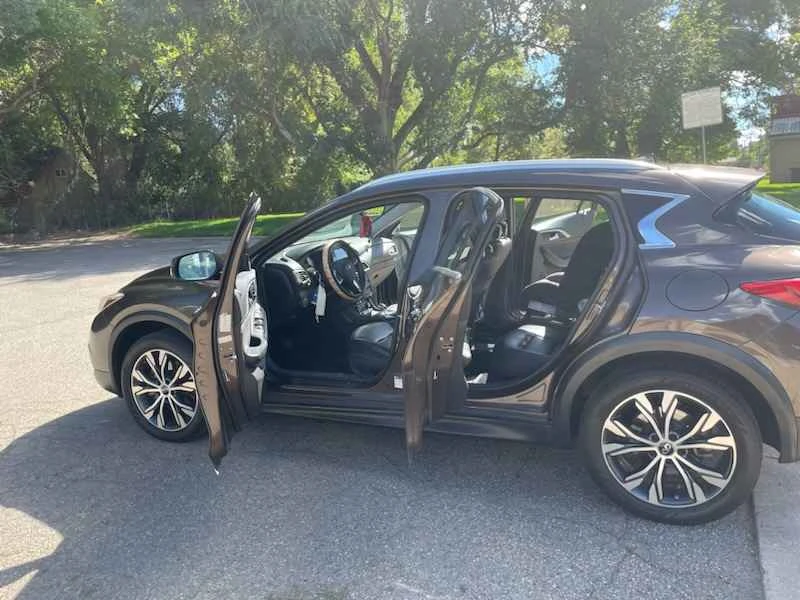 2017 Infiniti QX30 - Image 5 of 6