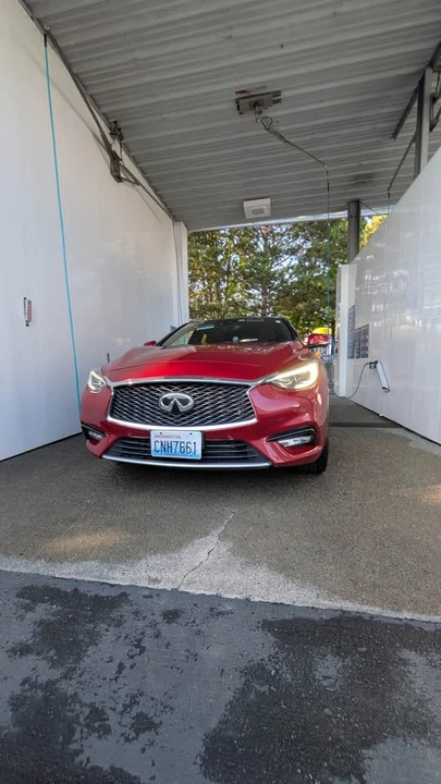 2017 Infiniti QX30 - Image 8 of 8