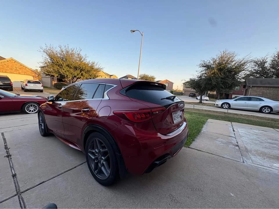 2017 Infiniti QX30 - Image 3 of 10