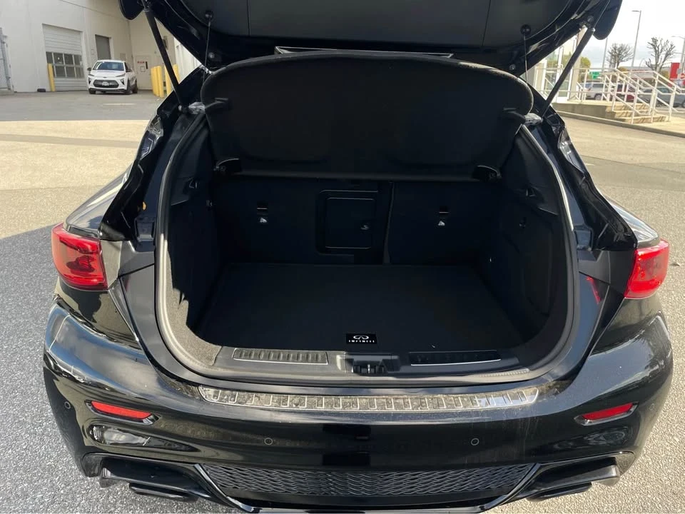 2017 Infiniti QX30 - Image 19 of 19
