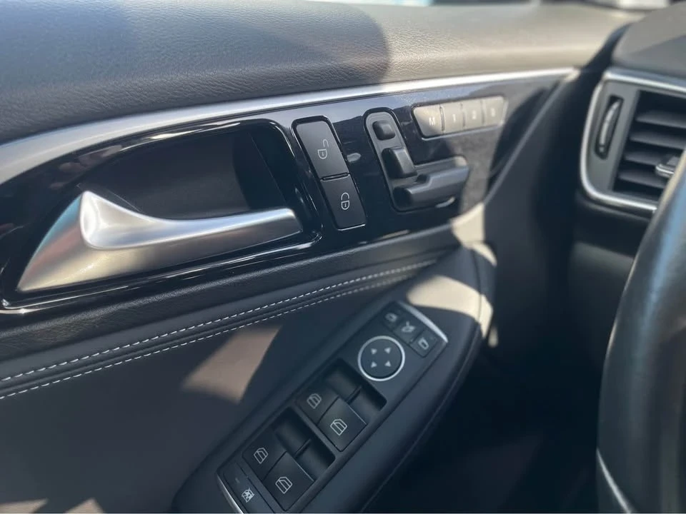 2017 Infiniti QX30 - Image 13 of 19