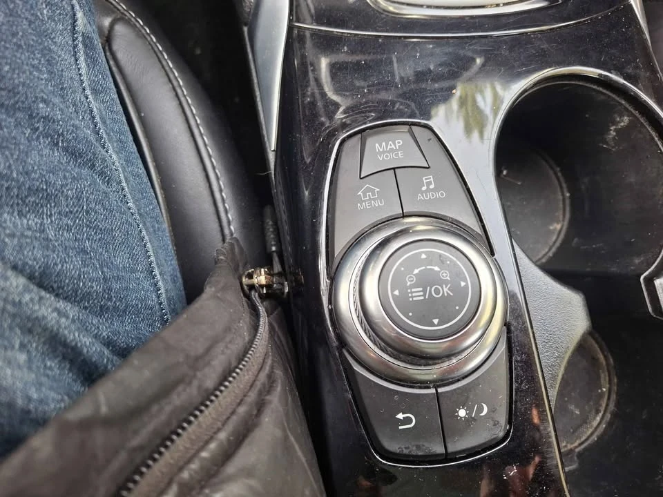 2017 Infiniti QX30 - Image 14 of 15